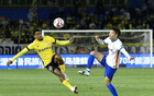 山東泰山客勝青島西海岸，5-1，謝文能進(jìn)球。