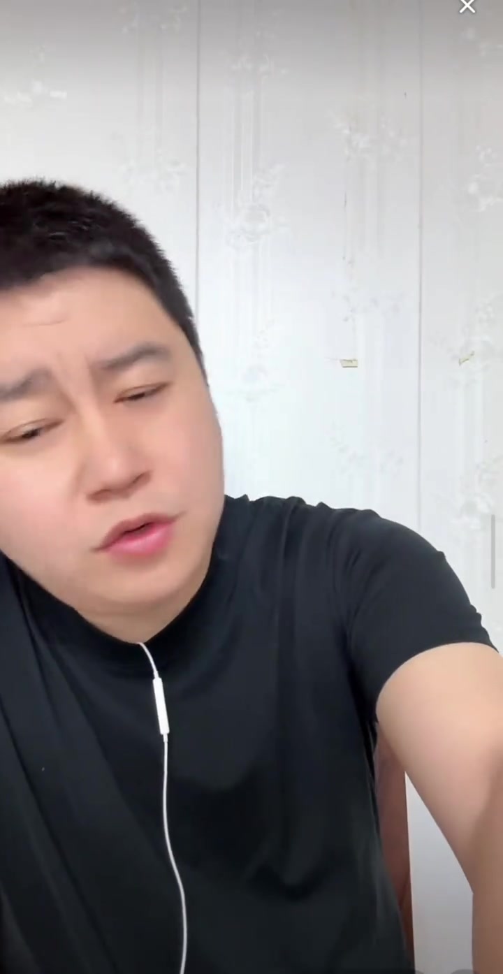 你同意嗎？大史此前談哈登職業(yè)生涯的唯一缺陷：選隊友眼光不行