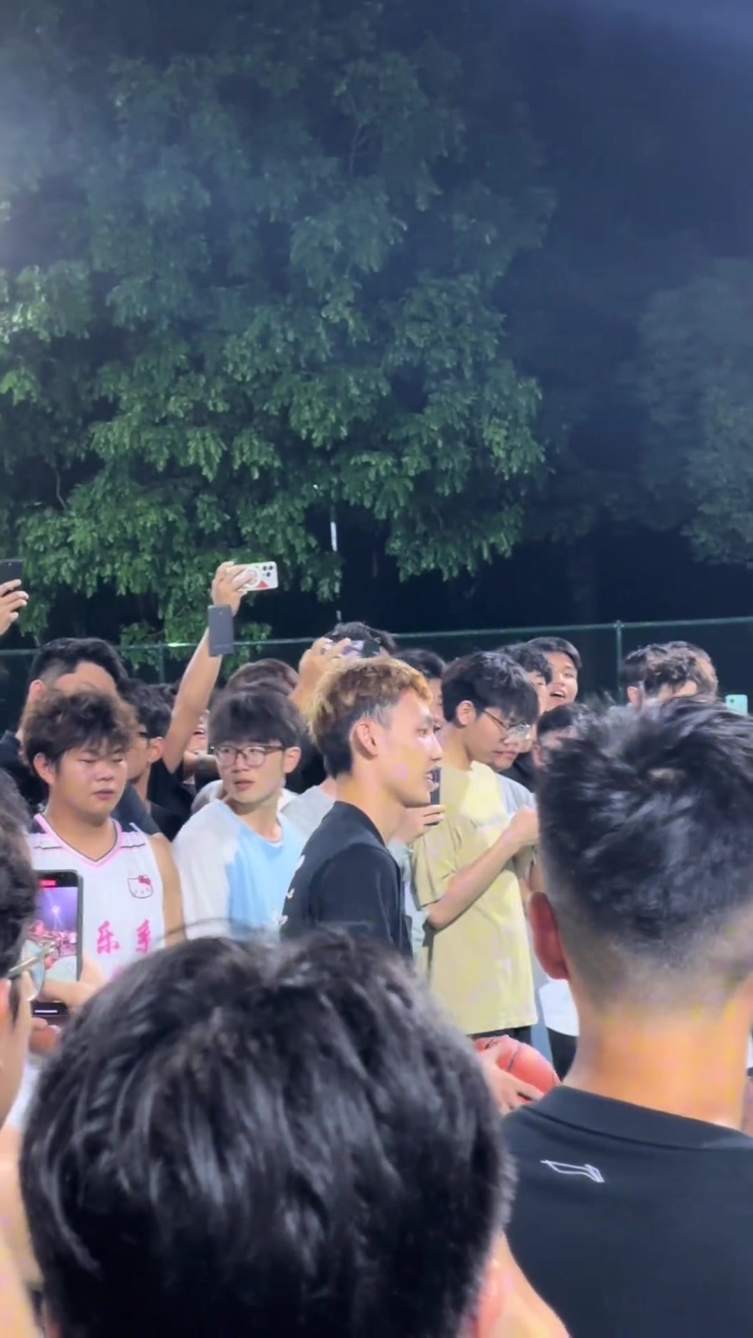 所有小個子的偶像